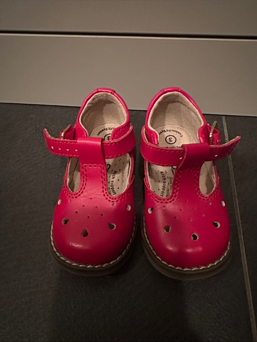 FootMates Hot red T-Strap Mary Jane Shoes
